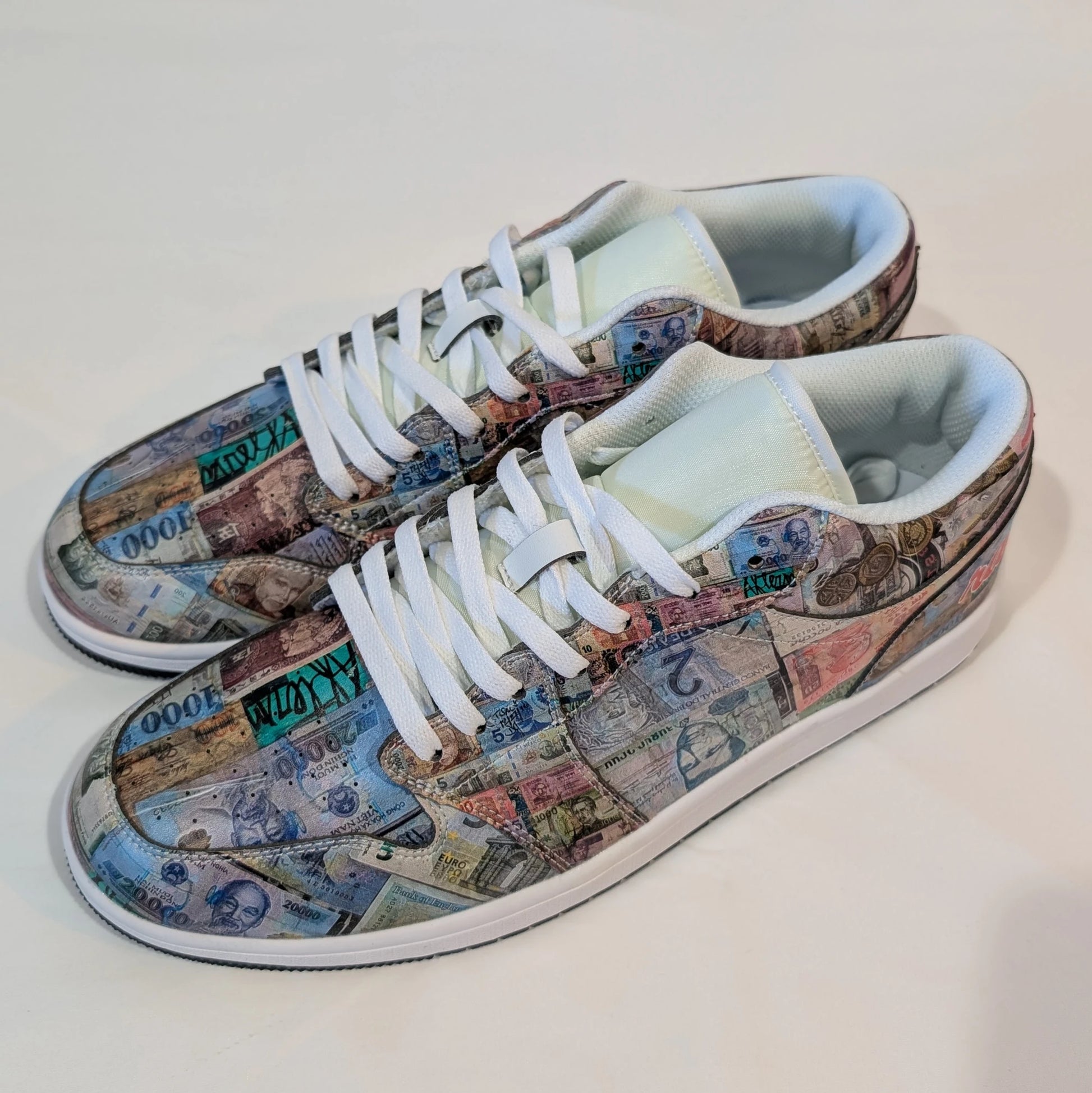 always_jam_one_low_dinero_pair_angle_left