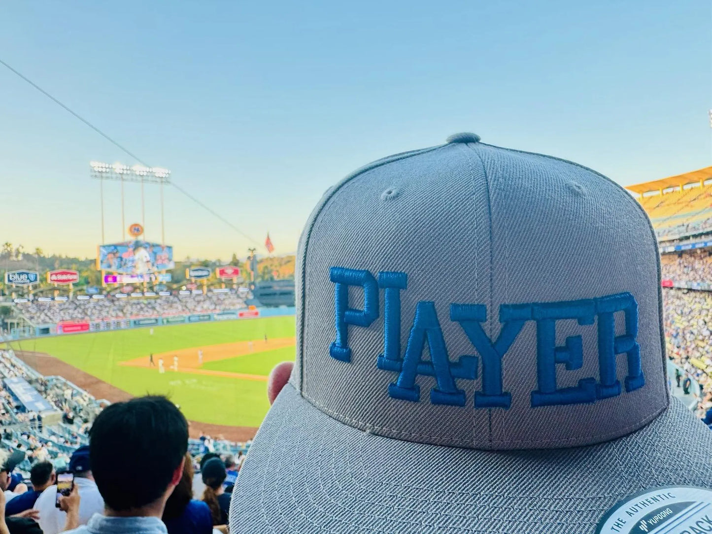 PLAYER – snapback hat grey/blue